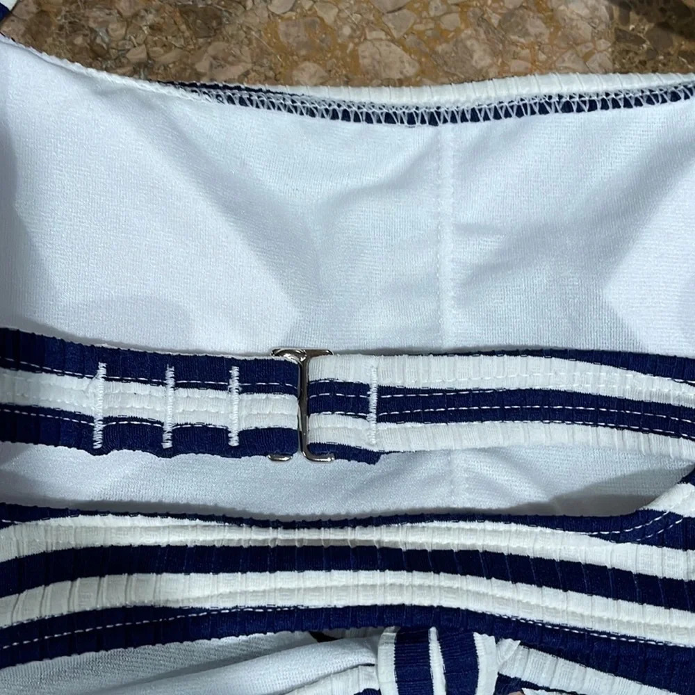 Cute Bikini Top - Picture 7 of 9